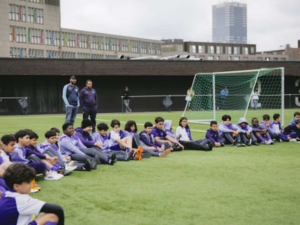 sporting-en-fefa-bundelen-krachten-voor-de-anderlechtse-jeugd
