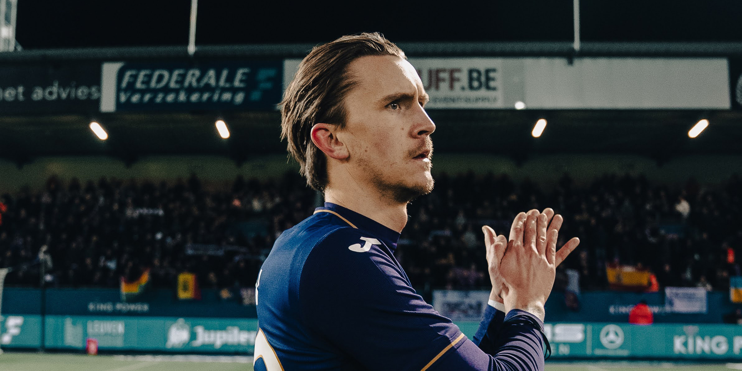 Anderlecht's Kristoffer Olsson and Club's Noa Lang fight for the ball  during a soccer match between RSC Anderlecht and Club Brugge KV, Sunday 03  Octob Stock Photo - Alamy