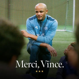 Embedded thumbnail for THANKS FOR EVERYTHING | Vincent Kompany talking to the RSCA academy players