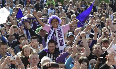 Supporters Giant Screen