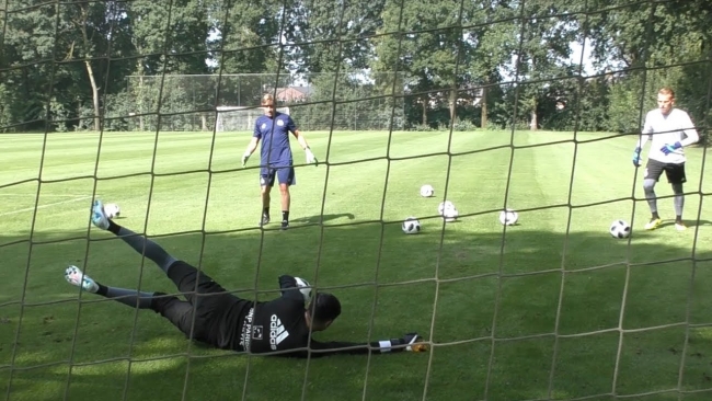 Embedded thumbnail for Specific work for the goalkeepers