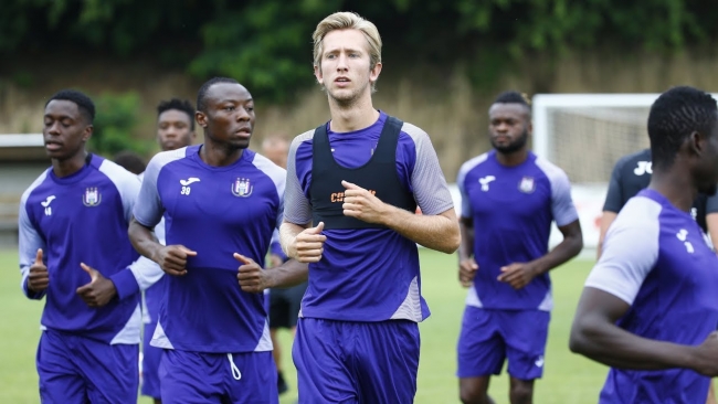 Embedded thumbnail for Laatste training voor AFC Ajax- RSCA