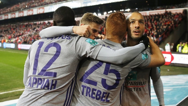 Embedded thumbnail for Watch highlights from Clasico Standard – Anderlecht