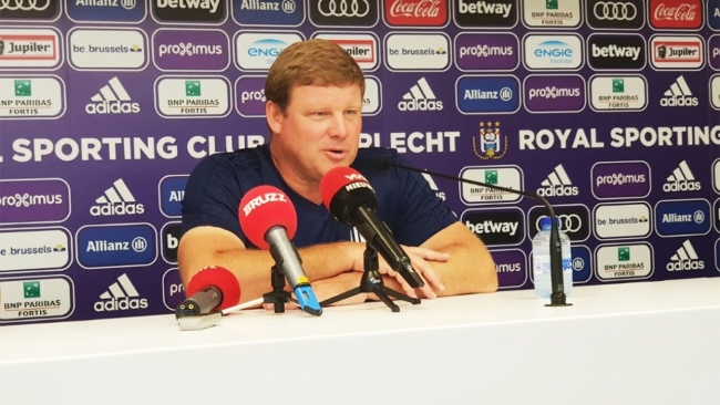 Embedded thumbnail for Hein Vanhaezebrouck&#039;s press conference before #KVKAND
