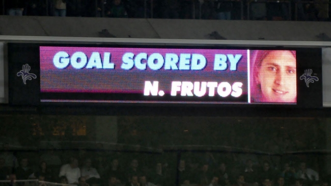 Embedded thumbnail for RSCA Retro: Het laatste doelpunt van Nicolás Frutos (2010)